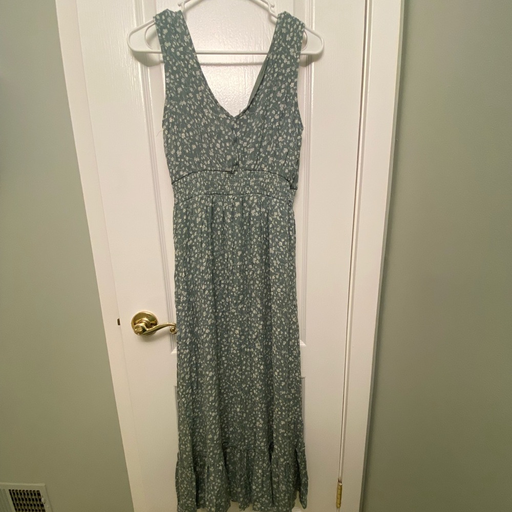 Tuchuzy Sage Green Floral Maxi Dress